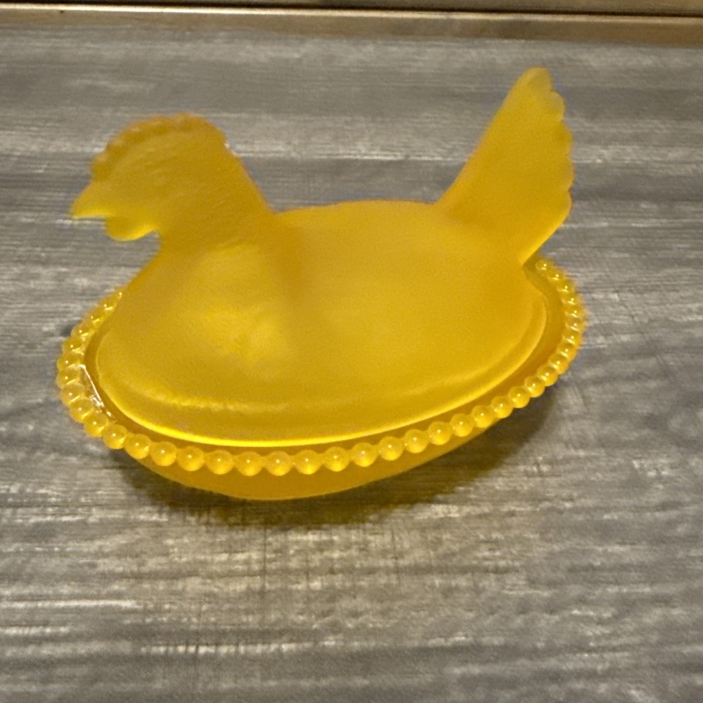 Yellow Satin Glass Hen on Nest Covered Dish 5" Chicken Beaded Rim Import - Picture 2 of 9